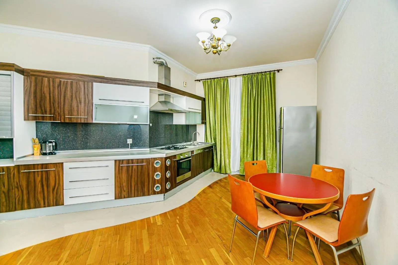 Emarin Apartment Μπακού